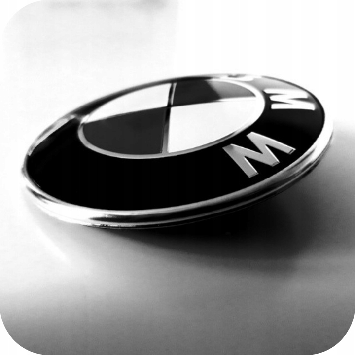 ZNACZEK PRZÓD TYŁ KOMPLET 82mm 74mm DO BMW E46 E60 E90 F10 F30 X3 X5 - obrazek 5