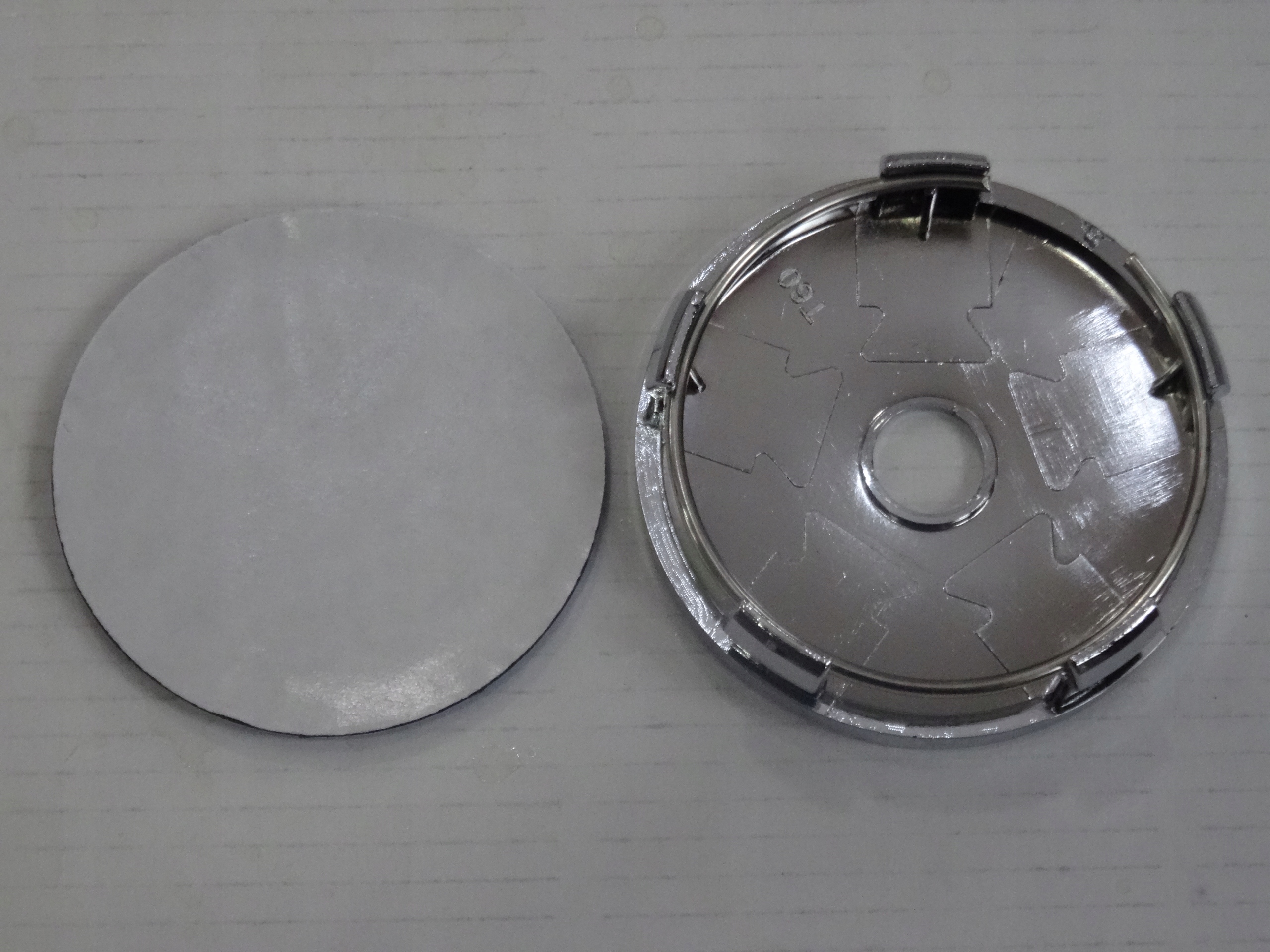 Dekielek 60 mm Ford FIESTA S-MAX ZNACZKI ALUFELG - obrazek 10
