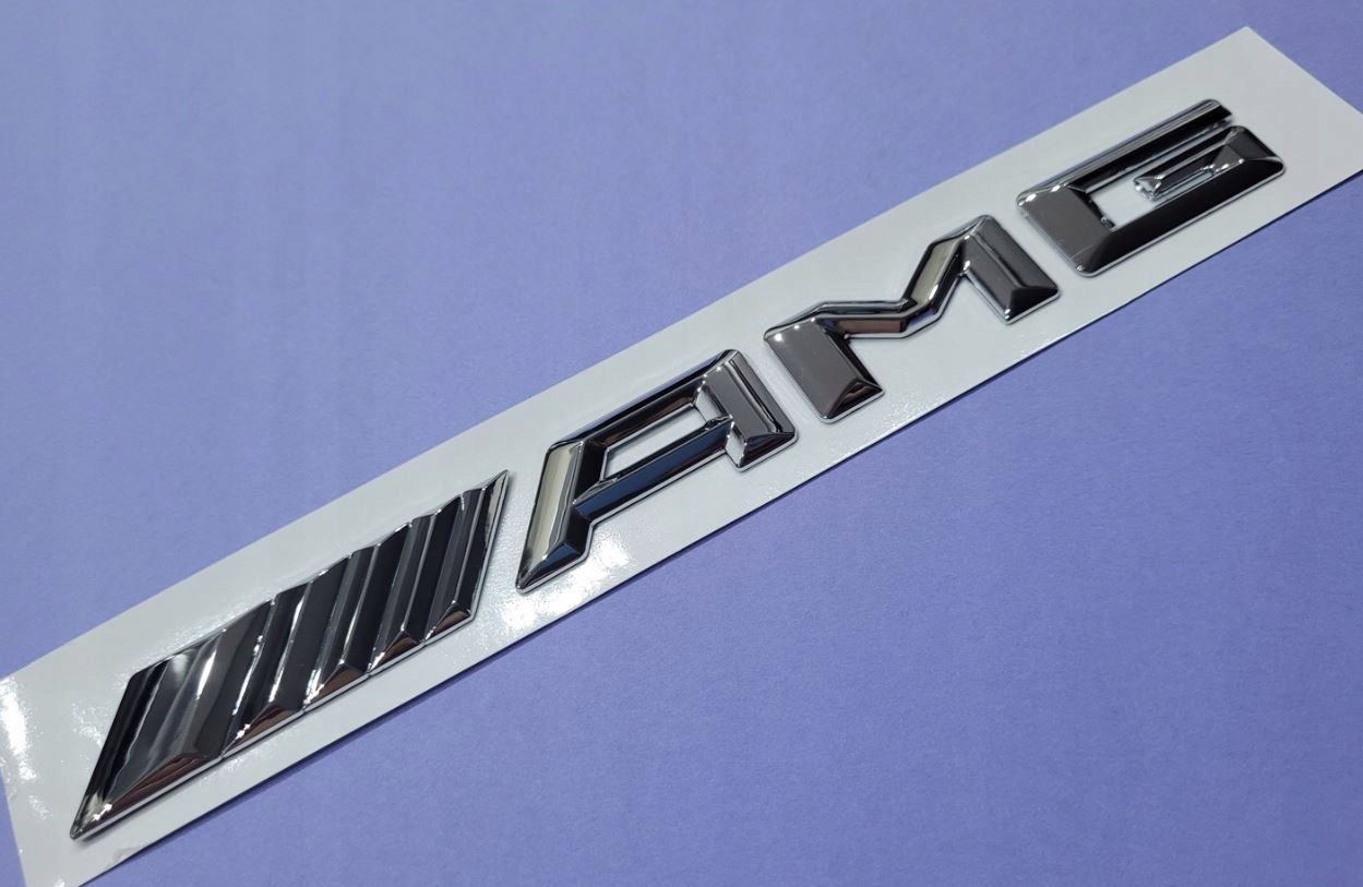 Emblemat do Mercedes ///AMG Silver Glossy Na Klapę Tył Naklejka Znaczek - obrazek 3