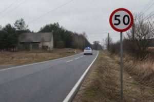 OC samochodu: co to jest, ile kosztuje i co obejmuje