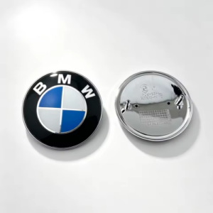 Emblemat BMW 74 mm niebiesko-biały przód/tył 1 szt.